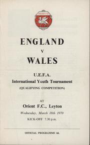 ENGLAND V WALES (YOUTH INTERNATIONAL) 1969-70 FOOTBALL PROGRAMME