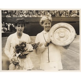 MARGARET SMITH & MARIA BUENO 1965 (WIMBLEDON) TENNIS PHOTOGRAPH