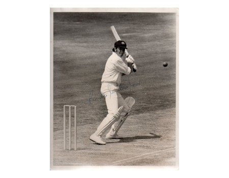 RICK MCCOSKER (AUSTRALIA) 1975 SIGNED CRICKET PHOTOGRAPH