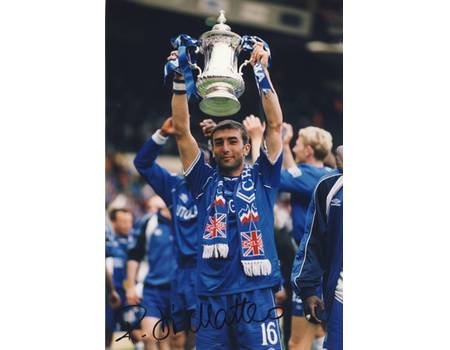 ROBERTO DI MATTEO SIGNED PHOTOGRAPH 