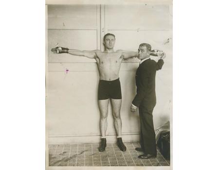 TOMMY LOUGHRAN (USA) BOXING PHOTOGRAPH