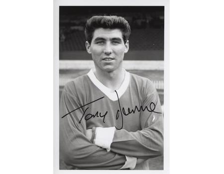 TONY DUNNE (MANCHESTER UNITED & IRELAND) SIGNED FOOTBALL PHOTOGRAPH