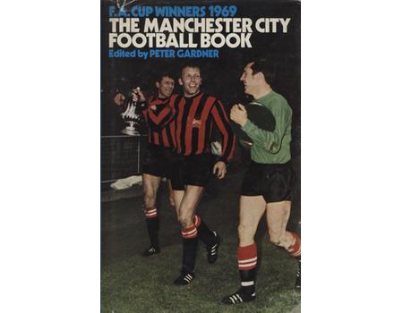 MANCHESTER CITY FOOTBALL BOOK NO.1